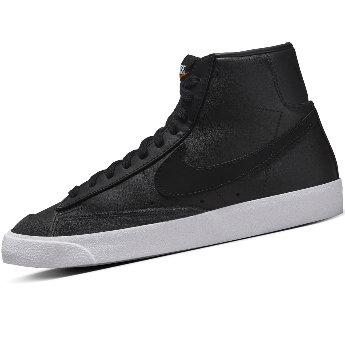 Botin Nike Mujer Urbanas Blazer Mid '77 | CZ1055-003