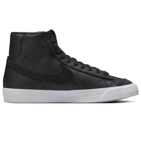 Botin Nike Mujer Urbanas Blazer Mid '77 | CZ1055-003