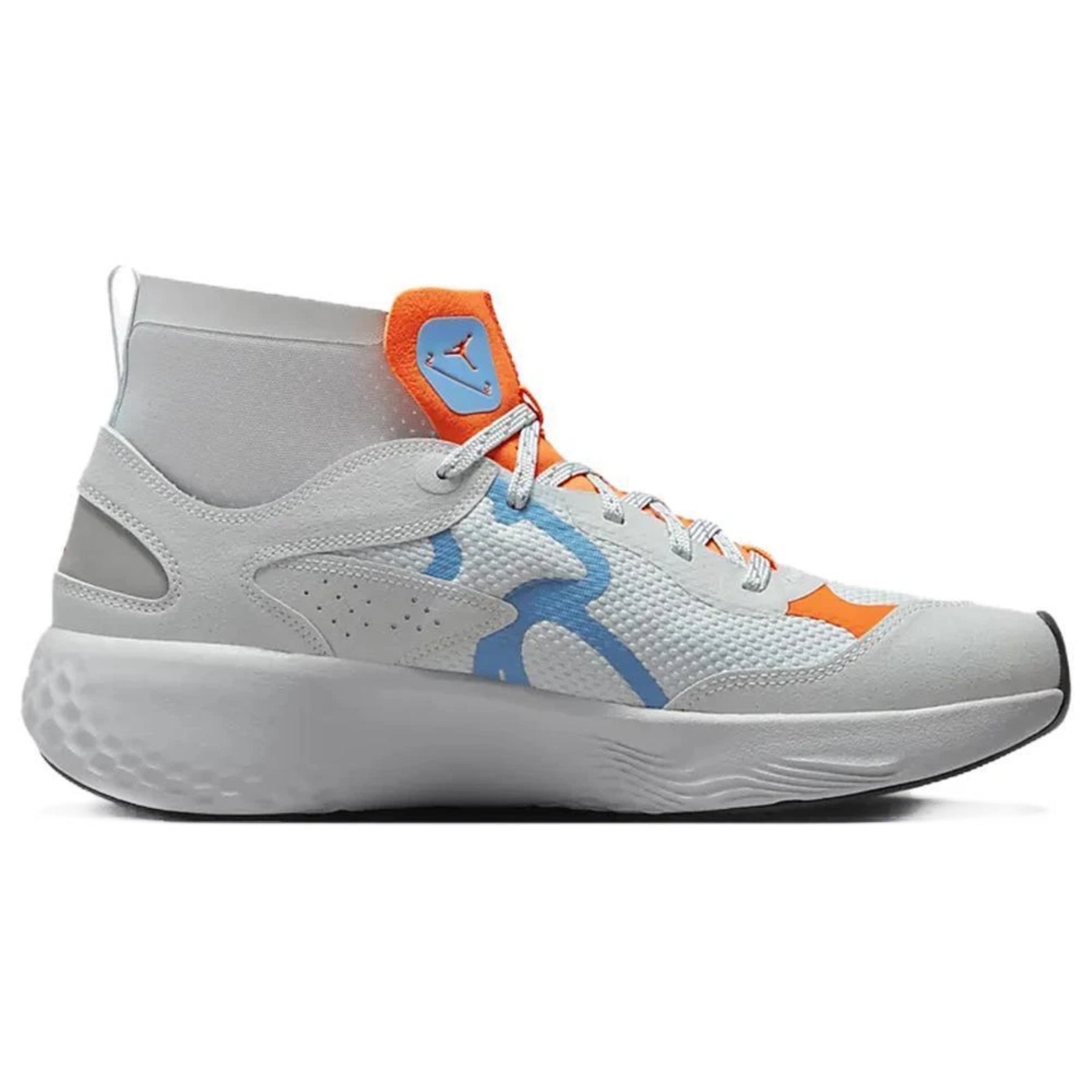 Botin Nike Hombre Basketball Jordan Delta 3 | DR7614-004