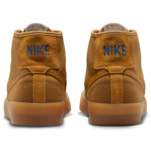 Botin Nike Hombre Urbano SB BLZR Court Mid PRM | DZ3743-700