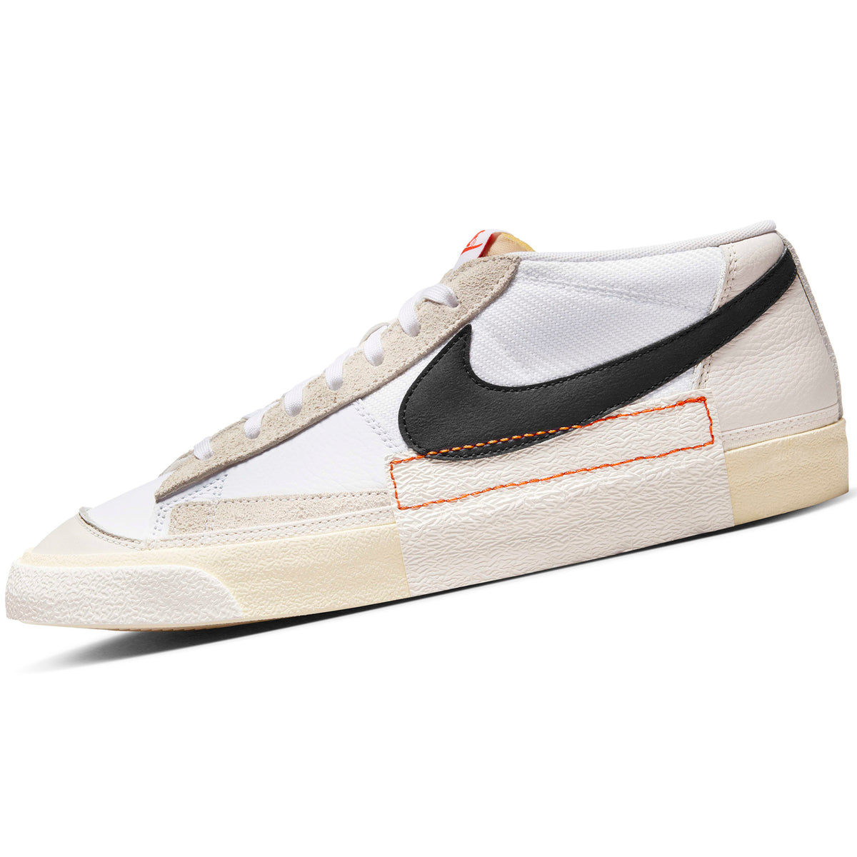 Zapatillas Nike Hombre Urbanas Blazer Low Pro Club | FJ3694-100